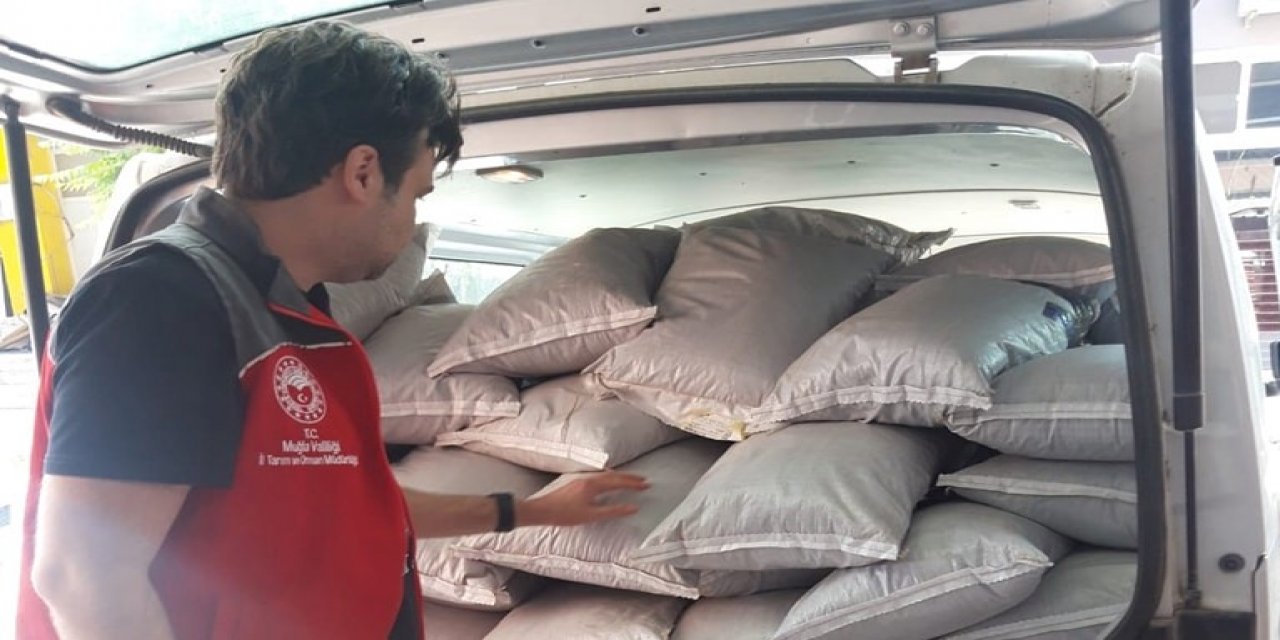 MENTEŞE’DE BİN 460 KİLOGRAM KAÇAK ÇAY ELE GEÇİRİLDİ