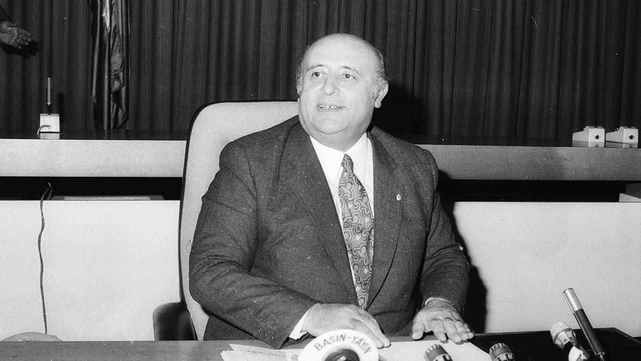 Süleyman Demirel'in vefatının üzerinden 8 yıl geçti