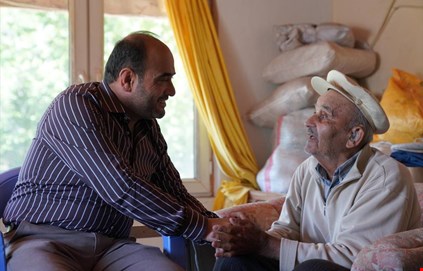 Başkan Akdenizli Babalar Günü’nde şehit babalarını yalnız bırakmadı