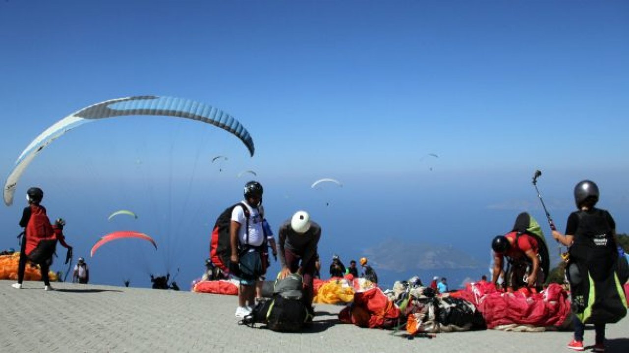 Bayramda Babadağ'dan 8 bin 838 kişi uçtu