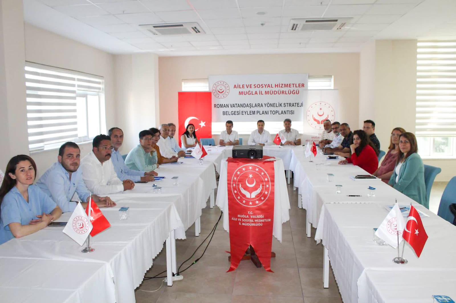 MUĞLA’DA ROMAN VATANDAŞLARA YÖNELİK “İL EYLEM PLANI