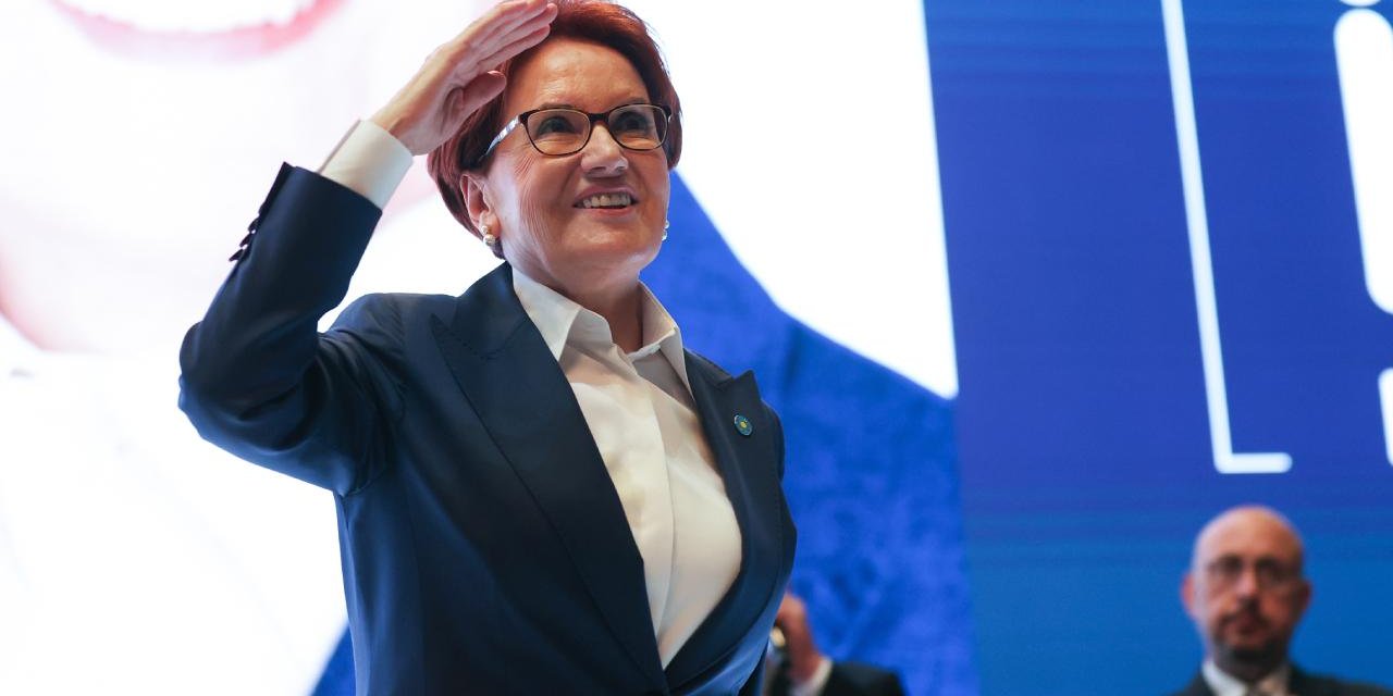 Meral Akşener İyi Parti'de yeniden genel başkan seçildi