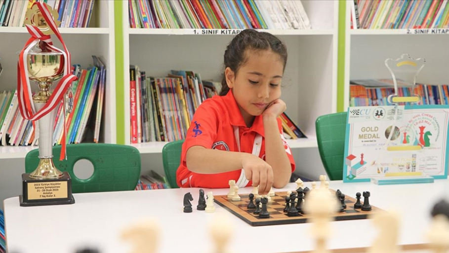 Milli satranççı Masal Budumlu, yeni hamlesini Dünya Şampiyonası'nda yapacak