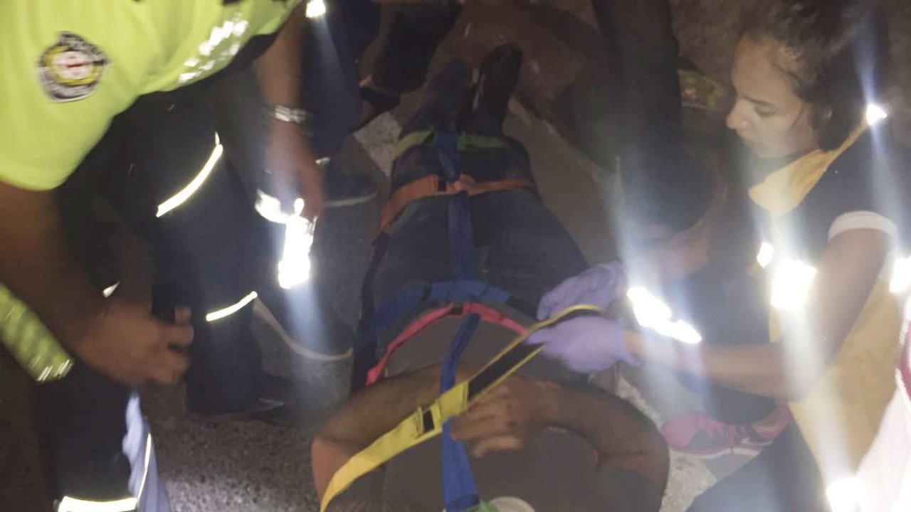 Motosiklet Otomobille Çarpıştı: 1 Yaralı