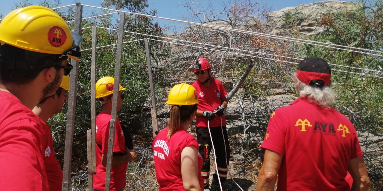 MİLAS’TA ARAMA KURTARMA EKİBİ EĞİTİMLERİNE DEVAM EDİYOR