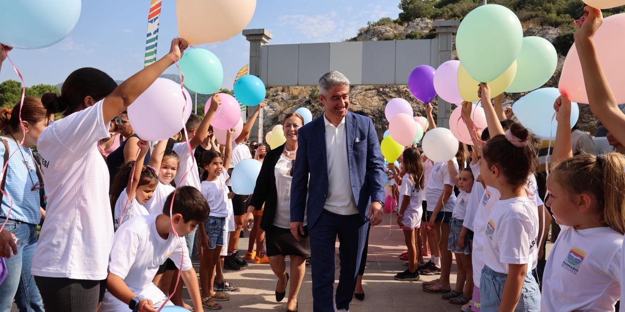 MARMARİS’TE YAZ KURSLARINA RENGARENK AÇILIŞ