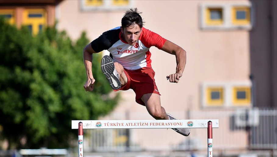 Milli atlet Mikdat Sevler, Çekya'da 2. oldu
