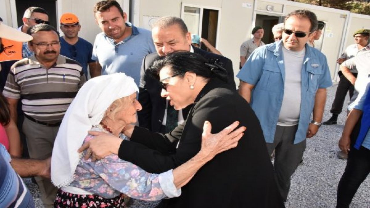 Vali Civelek, yangınzedeleri yalnız bırakmıyor