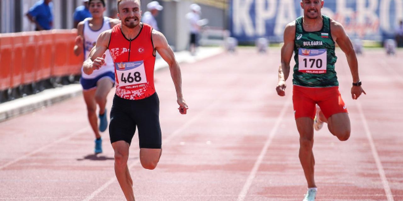 Milli atletlerden 11 madalya