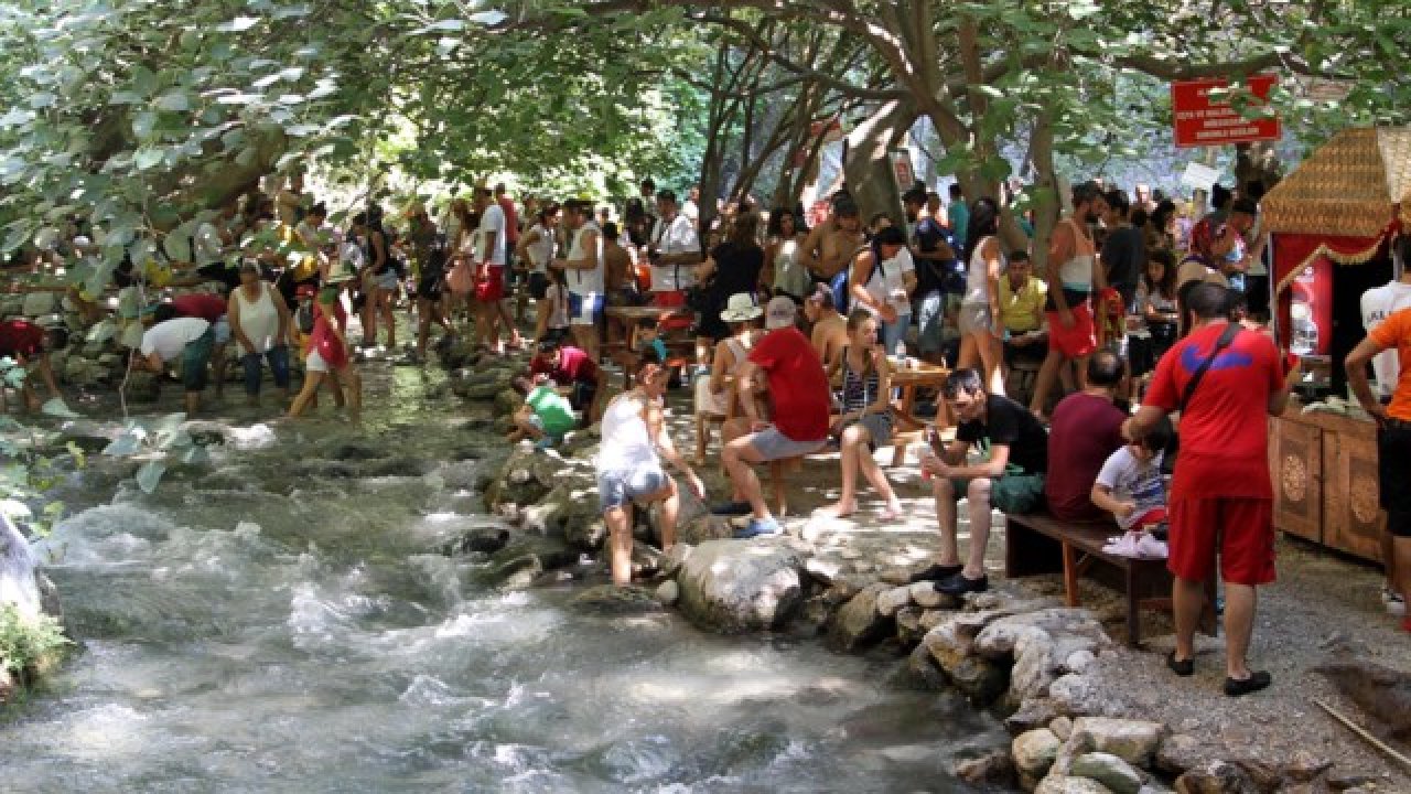 Saklıkent’e yoğun ilgi