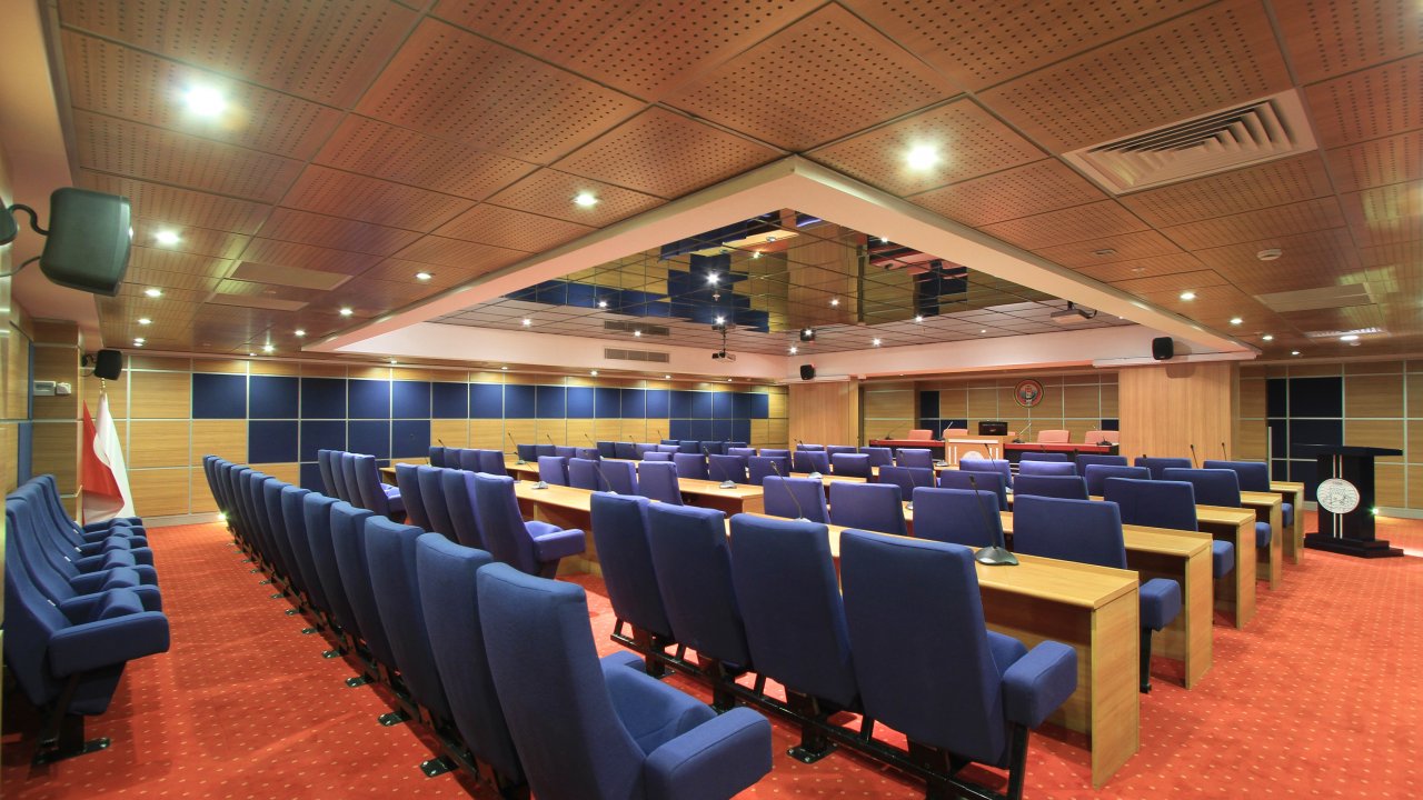 HAİNLER BU SALONDA YARGILANACAK