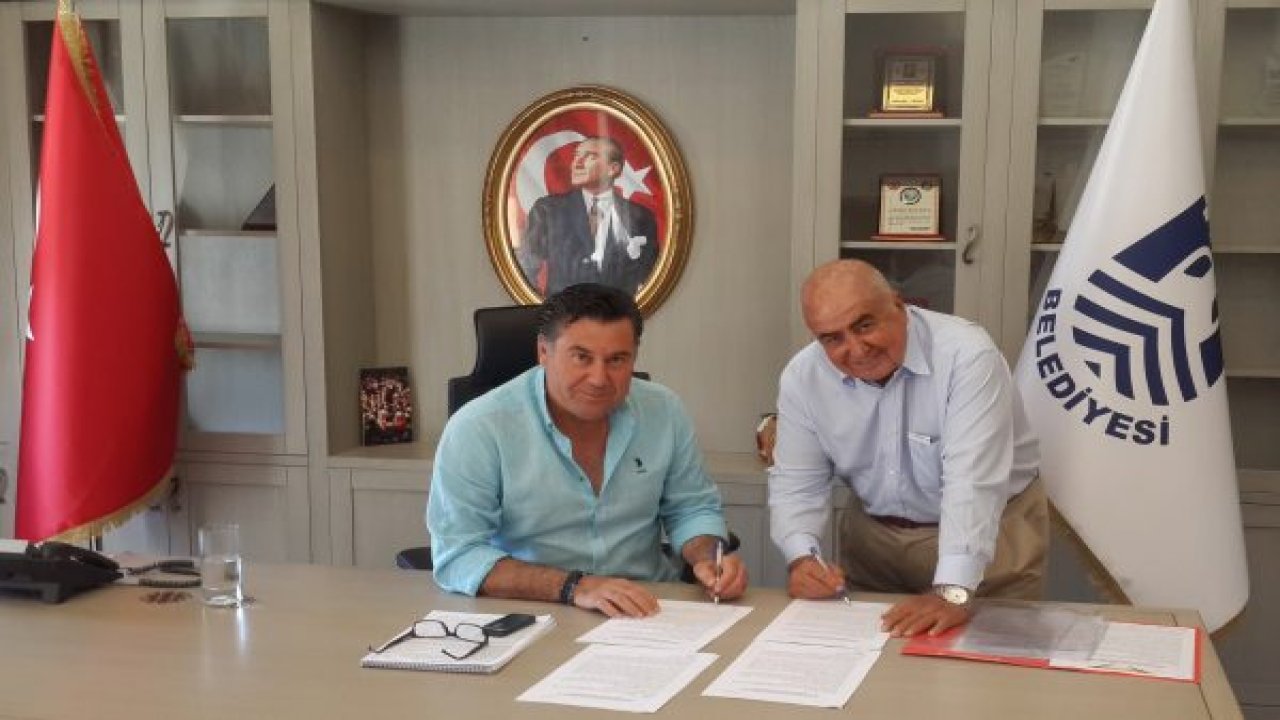 Hasan Güleşçi koleksiyonunu bağışladı