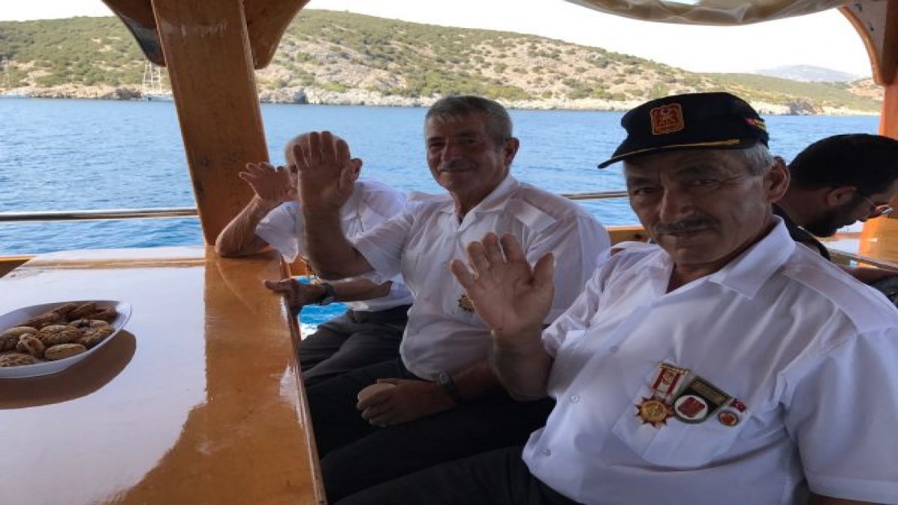 Gazilere tekne turu attırdılar