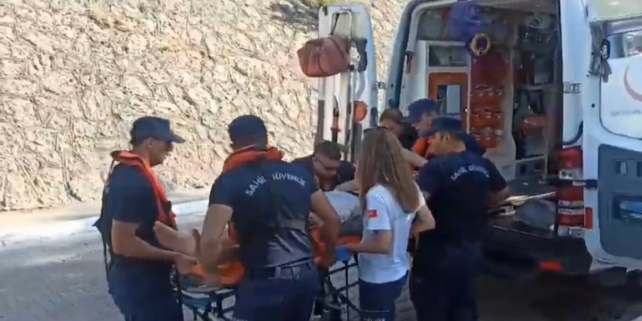 Fethiye açıklarındaki teknede yaralanan kişiye tıbbi tahliye