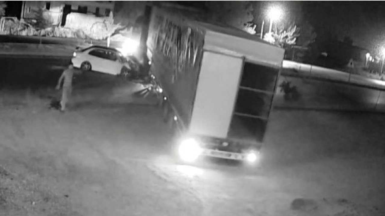 Kaza anı güvenlik kamerasında