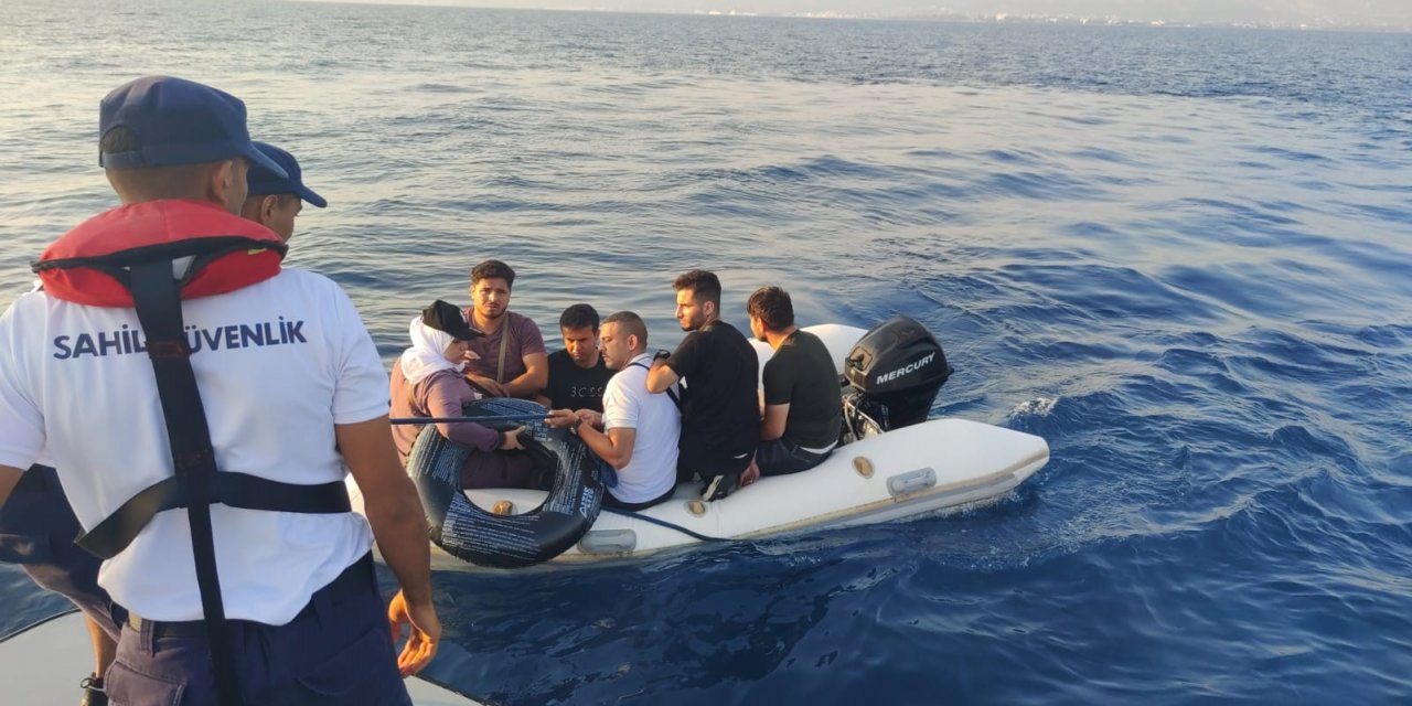 Bodrum açıklarında 2 düzensiz göçmen kurtarıldı