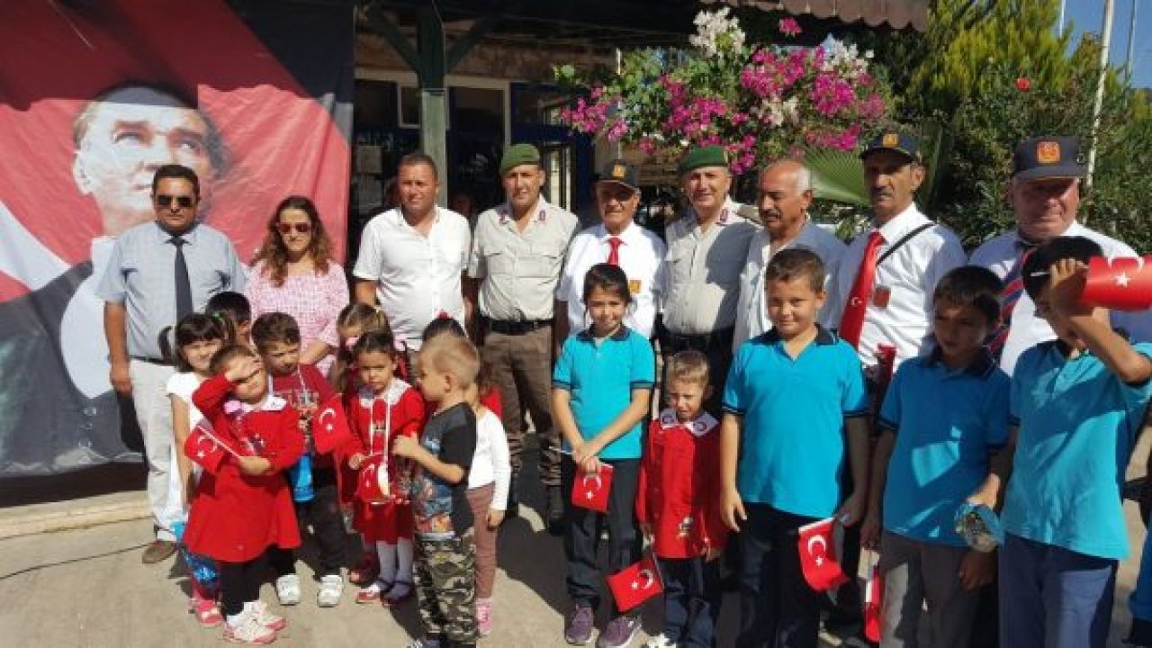 Gazileri bağırlarına bastılar