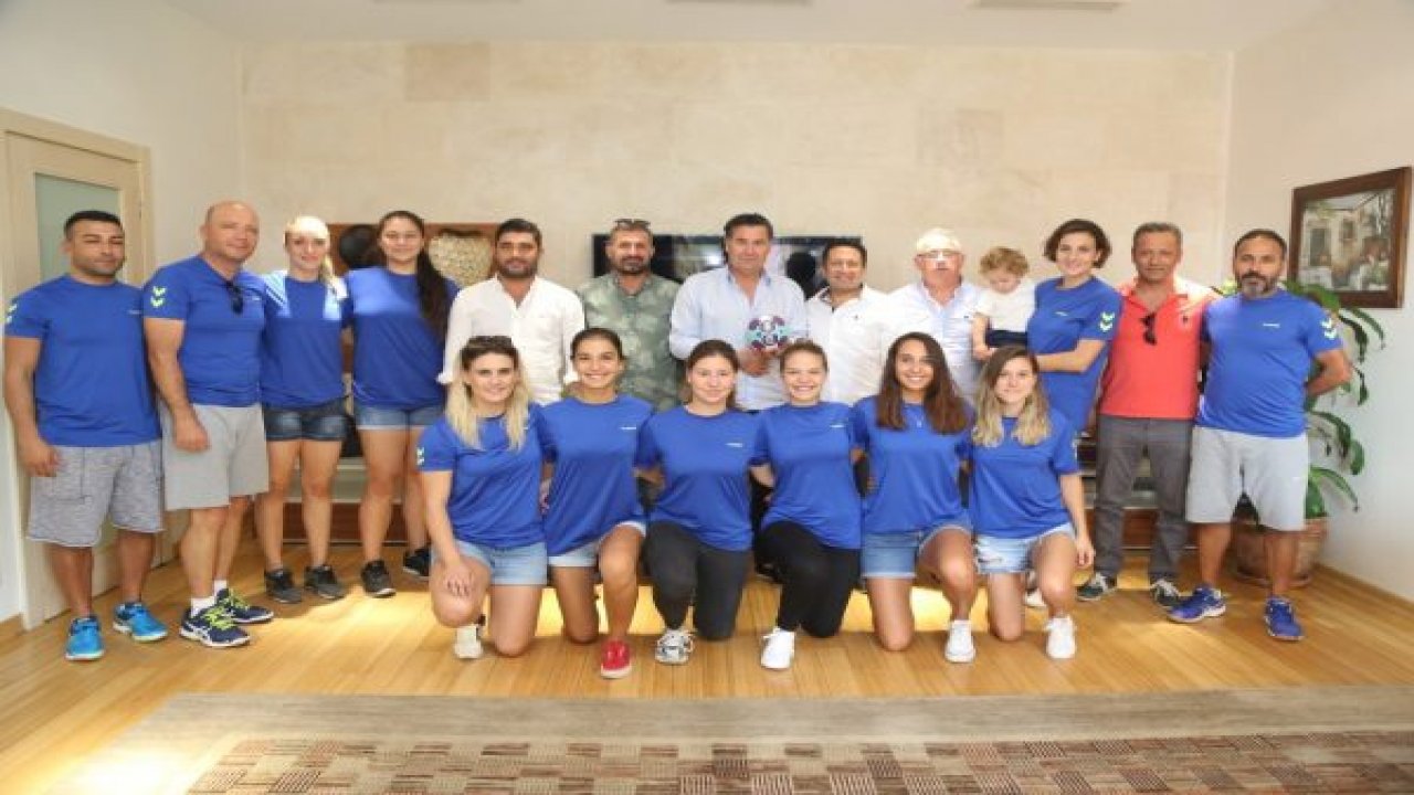 Hentbolculardan Kocadon’a teşekkür