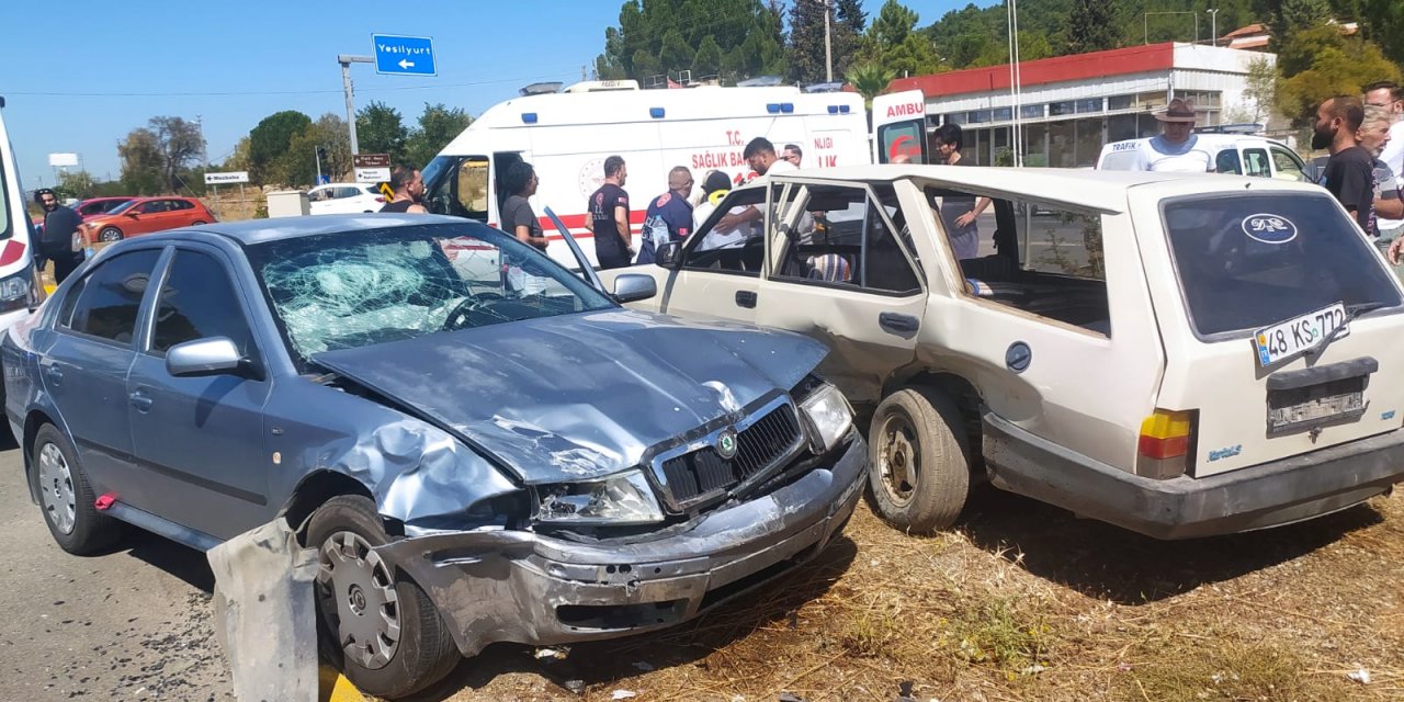 İki otomobilin çarpıştığı kazada 7 kişi yaralandı