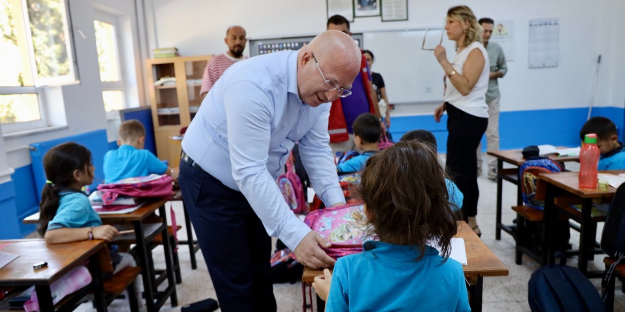 MENTEŞE BELEDİYESİ’NDEN MİNİK ÖĞRENCİLERİN EĞİTİMLERİNE KATKI