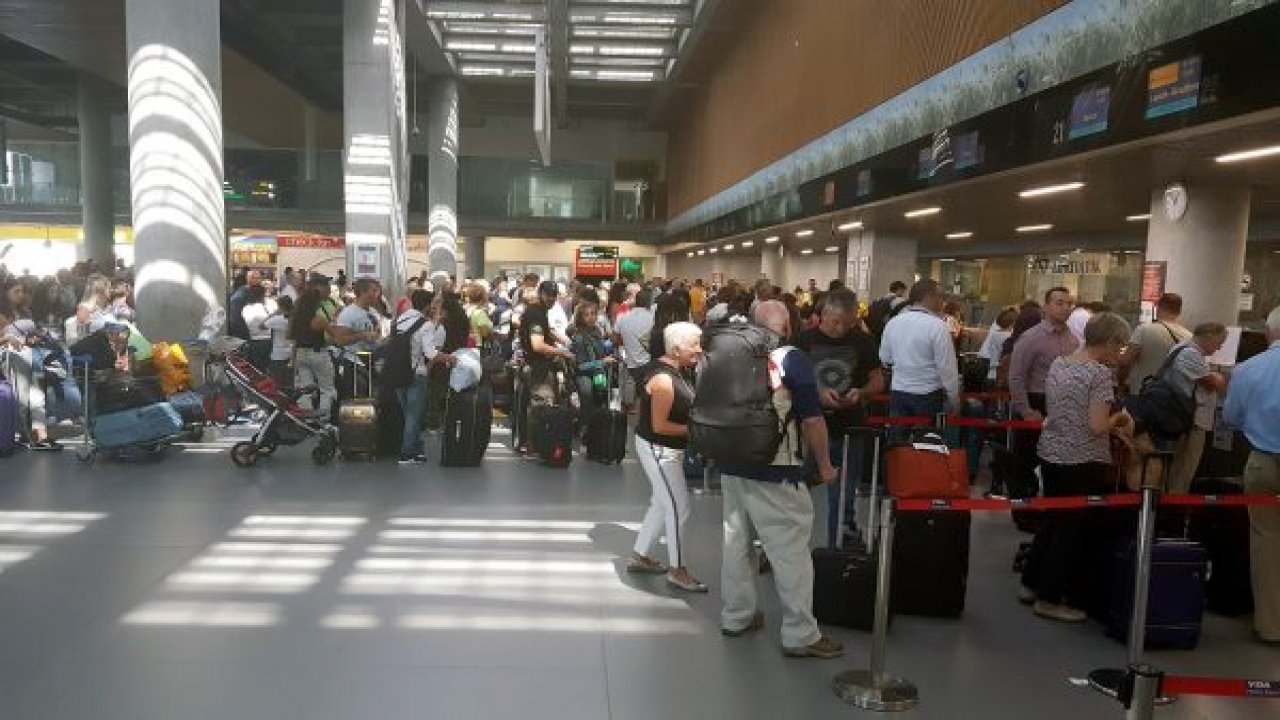 Havayolu şirketi iflas etti