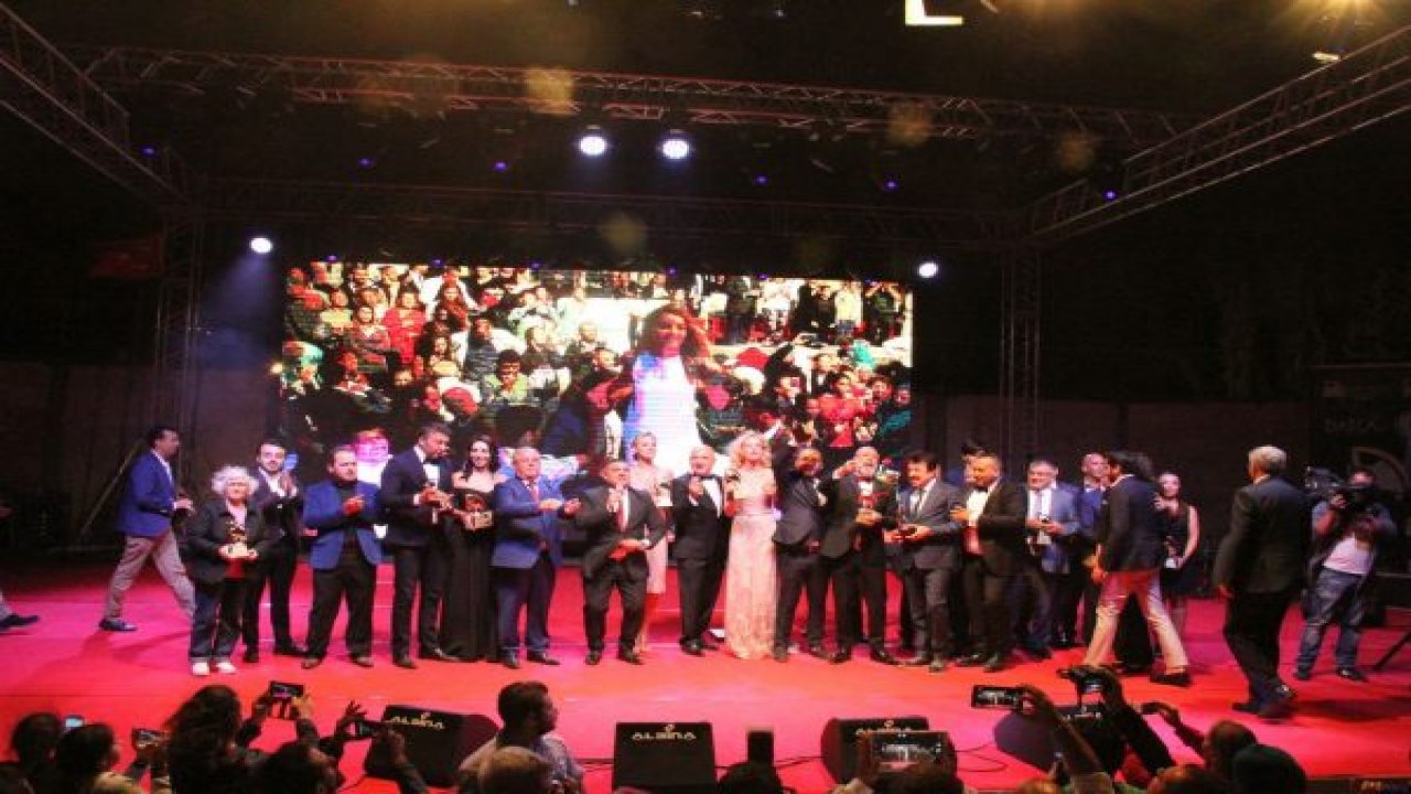 1. Altın Badem Ödül Gecesi