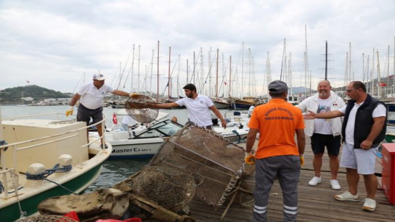 Tatilcilerden geri kalanlar; 170 çuval çöp
