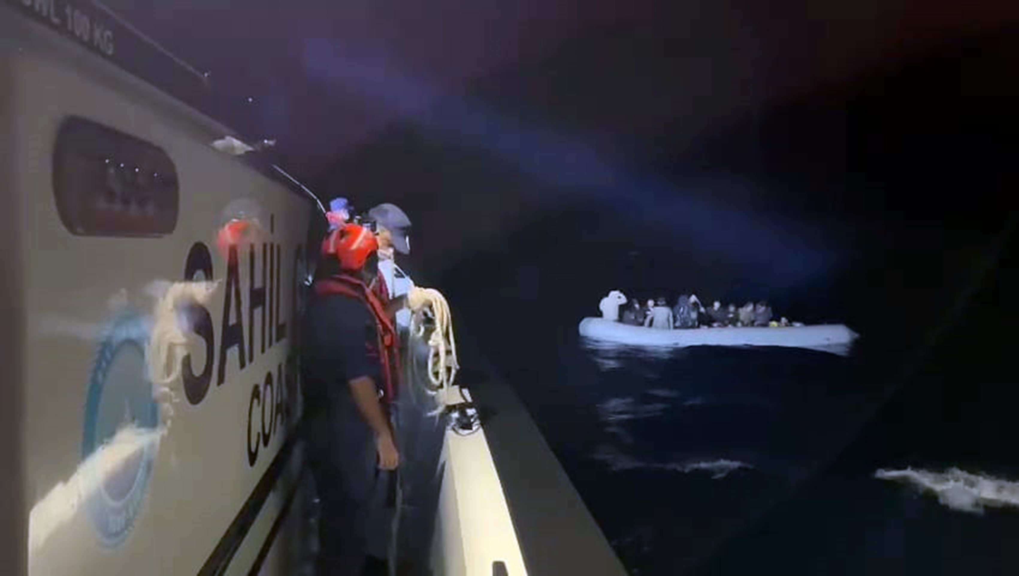 Marmaris’te 39 düzensiz göçmen kurtarıldı