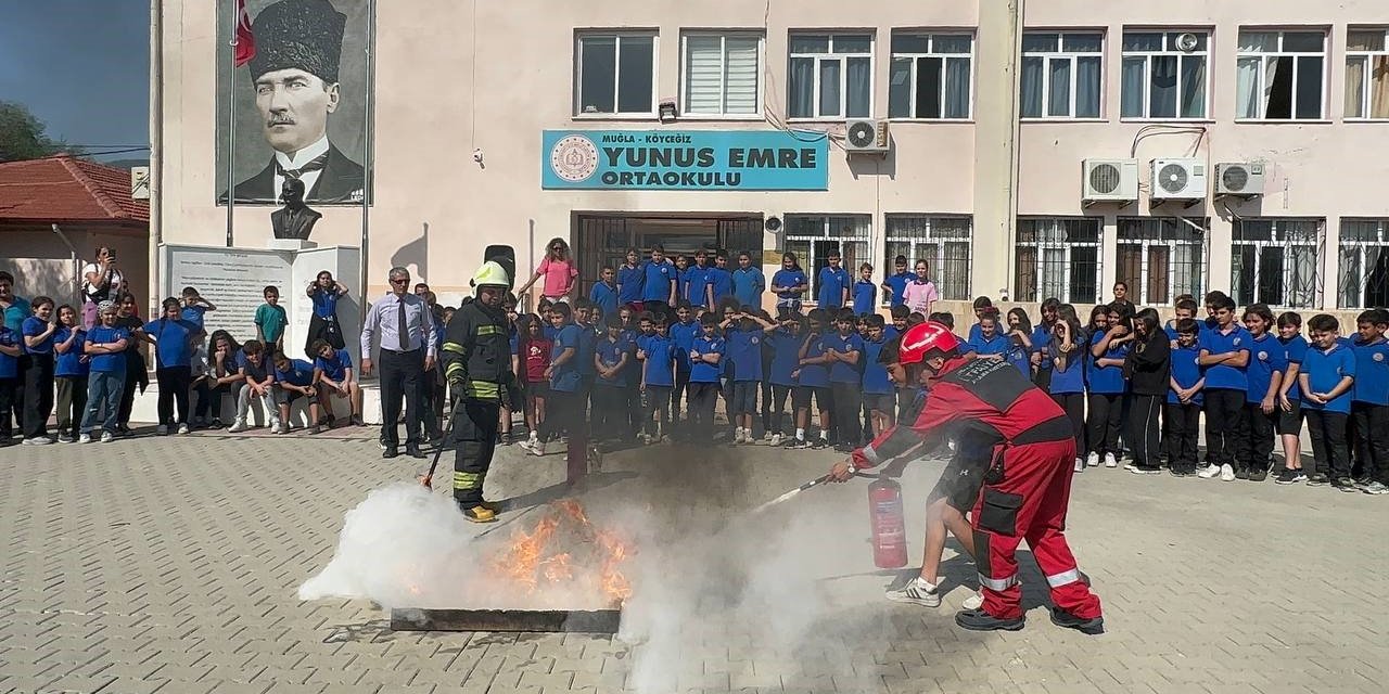 Köyceğiz’de yangın anı ve söndürme tatbikatı yapıldı