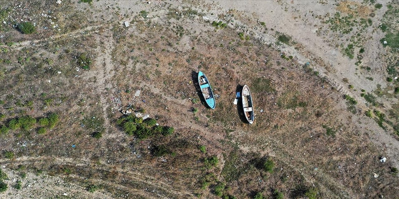 KURAKLIK NEDENİYLE 50 YILDA TÜRKİYE'DEKİ SULAK ALANLARIN ÇOĞU KURUDU