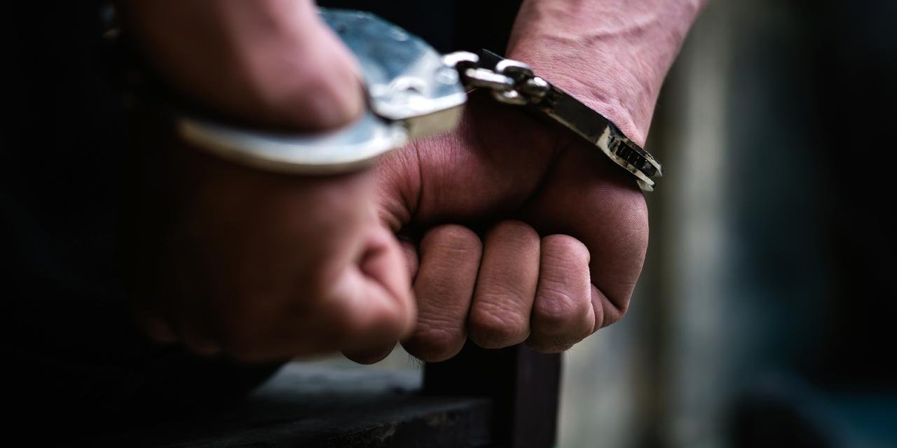 Marmaris'teki lokantada yemek alma kavgasıyla ilgili 2 şüpheli tutuklandı