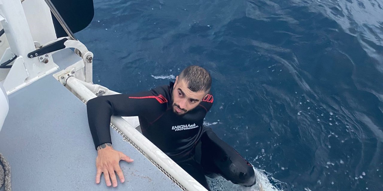 Yüzerek karşıya geçmeye çalıştı