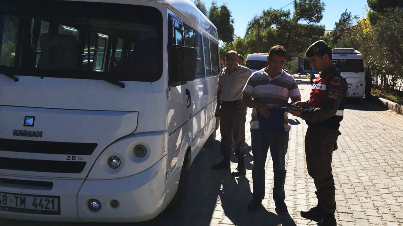 Okul servisleri denetleniyor