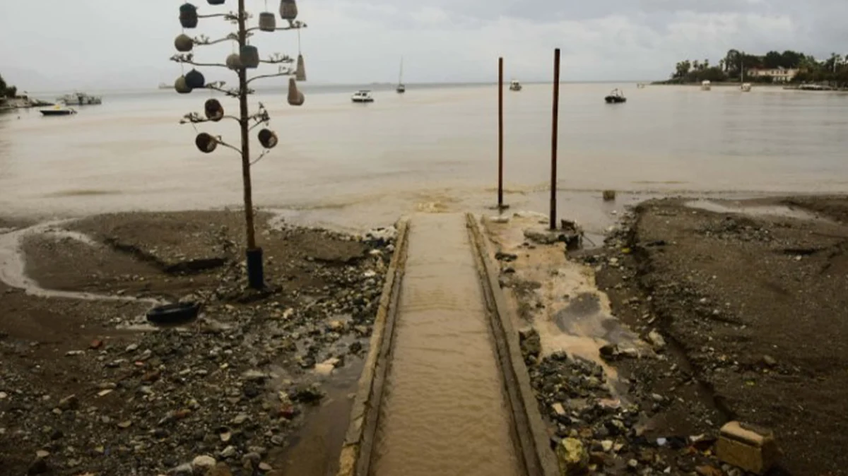 Datça'da denizin rengi değişti
