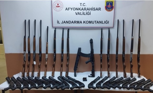 Kaçak silah operasyonu! 1 şüpheli gözaltına alındı