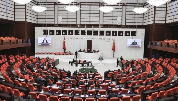 9 vekilin dokunulmazlık dosyası Meclis’te