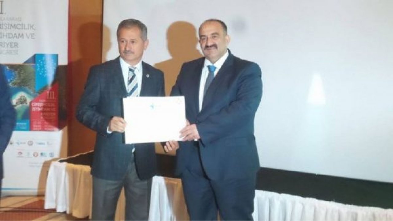 Soydemir’e  Teşekkür Belgesi