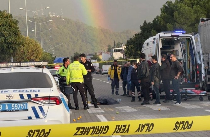 Marmaris'te feci kaza: Geç kadın hayatını kaybetti!