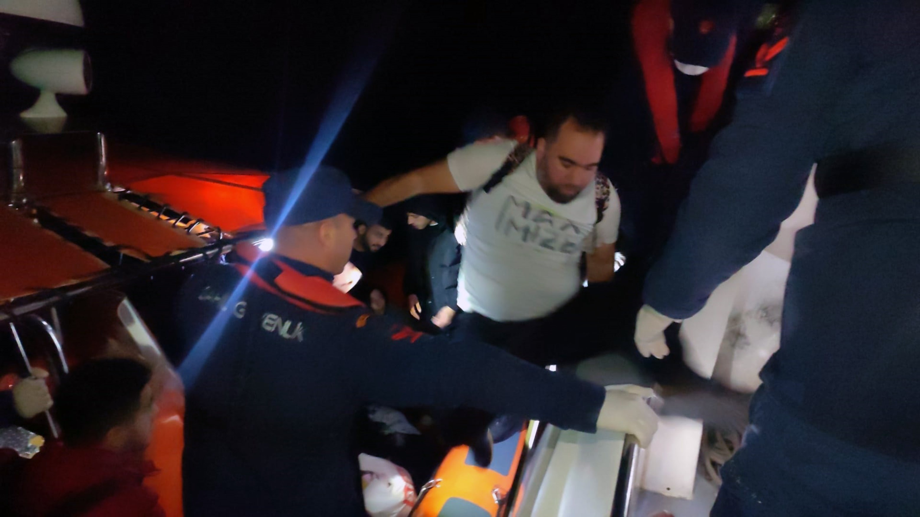 Fethiye’de 82 düzensiz göçmen yakalandı, 33 göçmen kurtarıldı