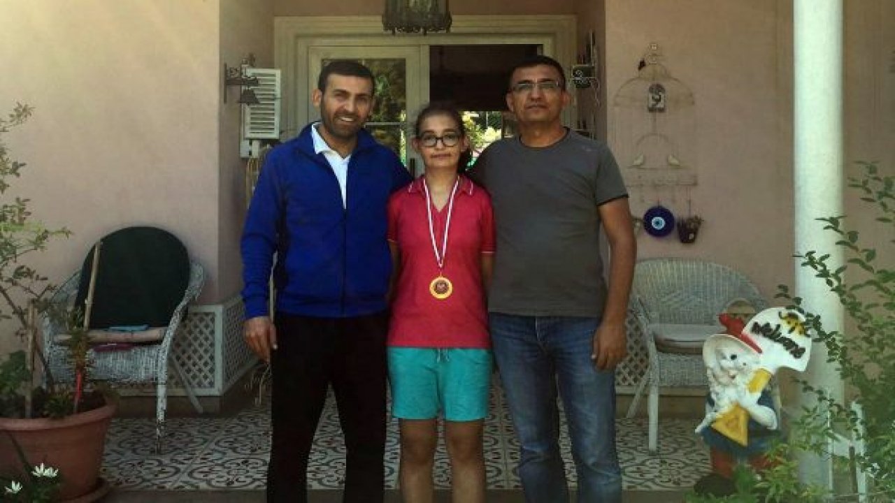 Minik raketlerden büyük başarı