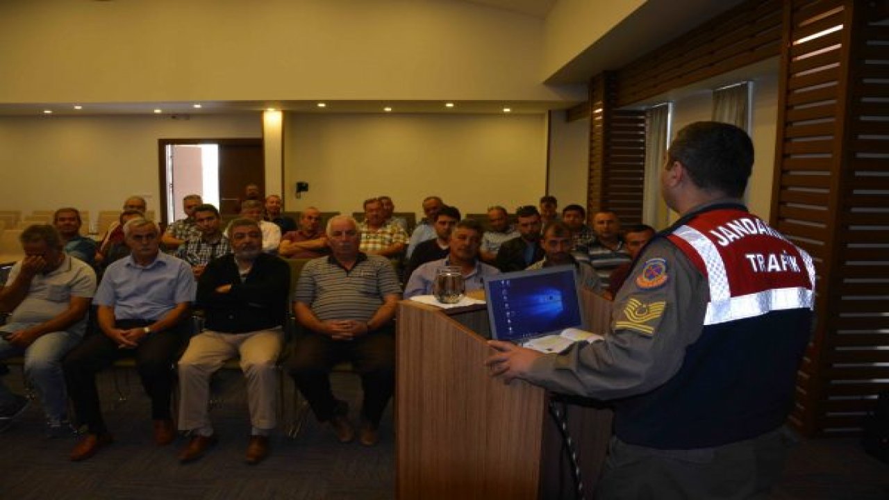 Servis şoförlerine seminer