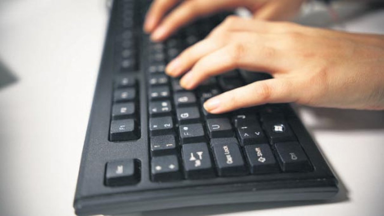 Kamuda 'F klavye' dönemi