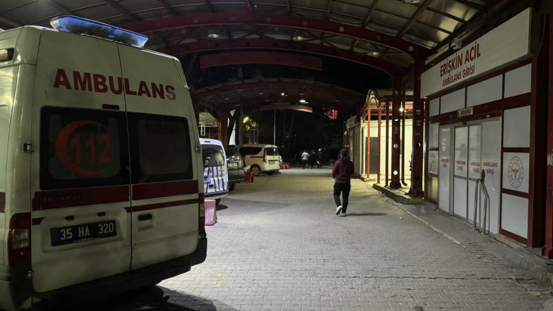 Önce kavgada sonra kaldırıldığı hastanede bıçaklandı