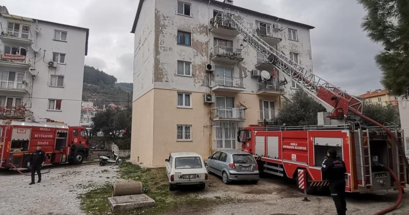 Menteşe’de korkutan yangın