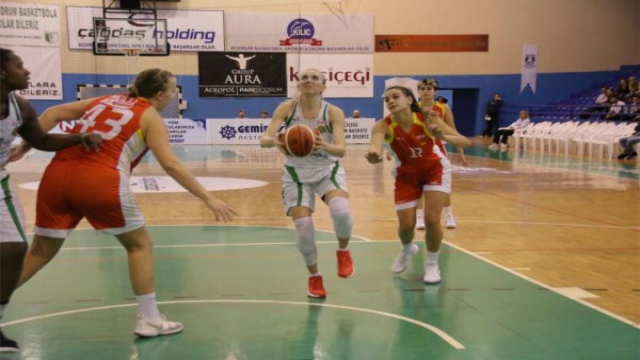 Kırçiçeği Edirnespor'u ağırladı