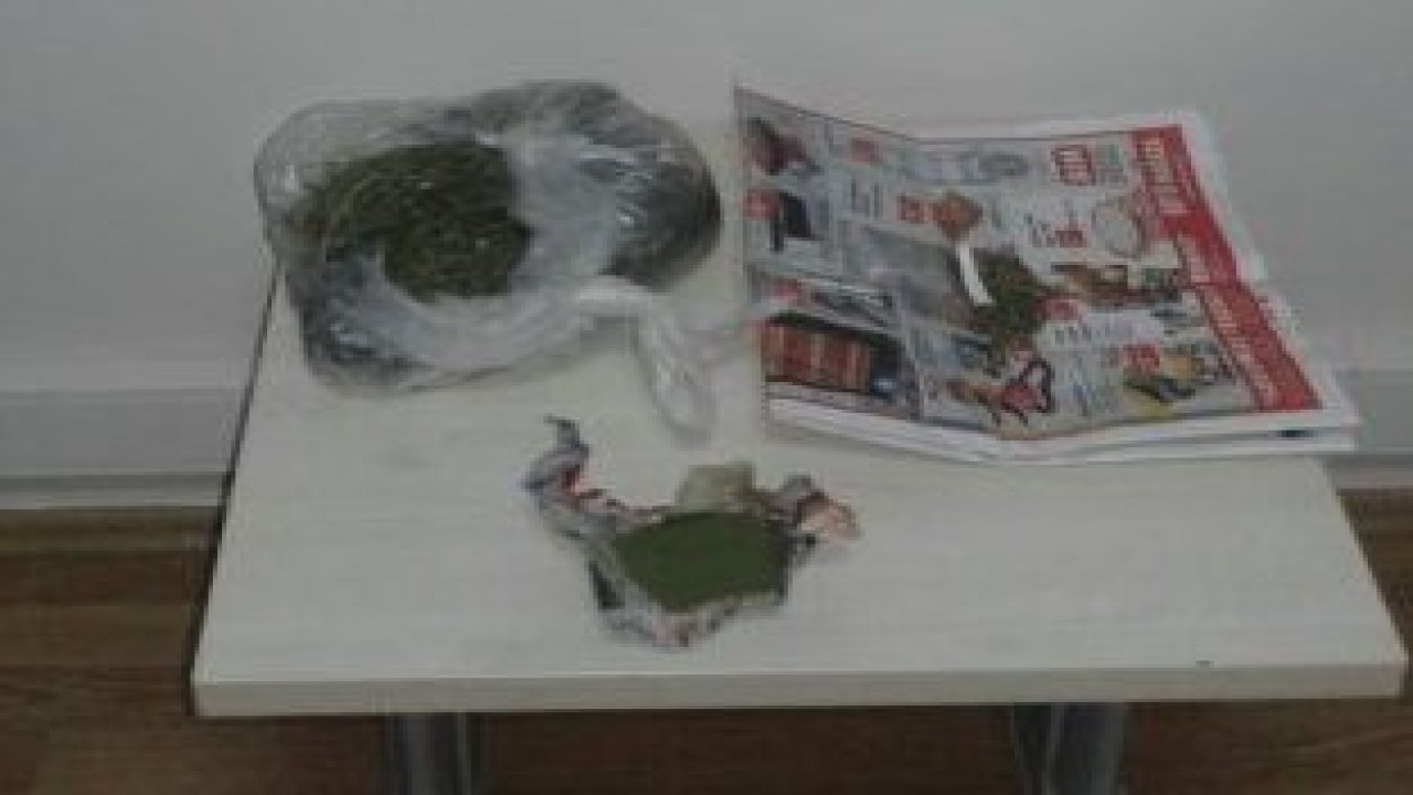 Şüpheli araçtan uyuşturucu çıktı