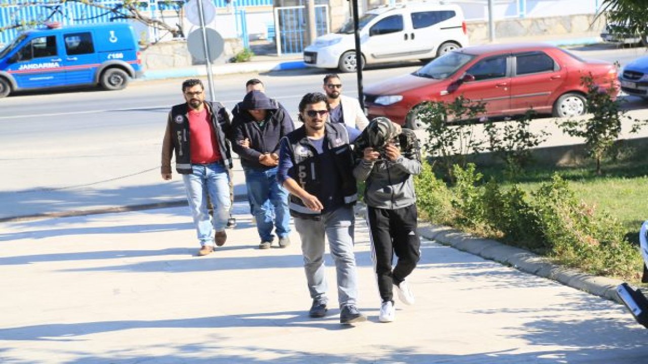 Uyuşturucu zanlıları adliyeye sevk edildi