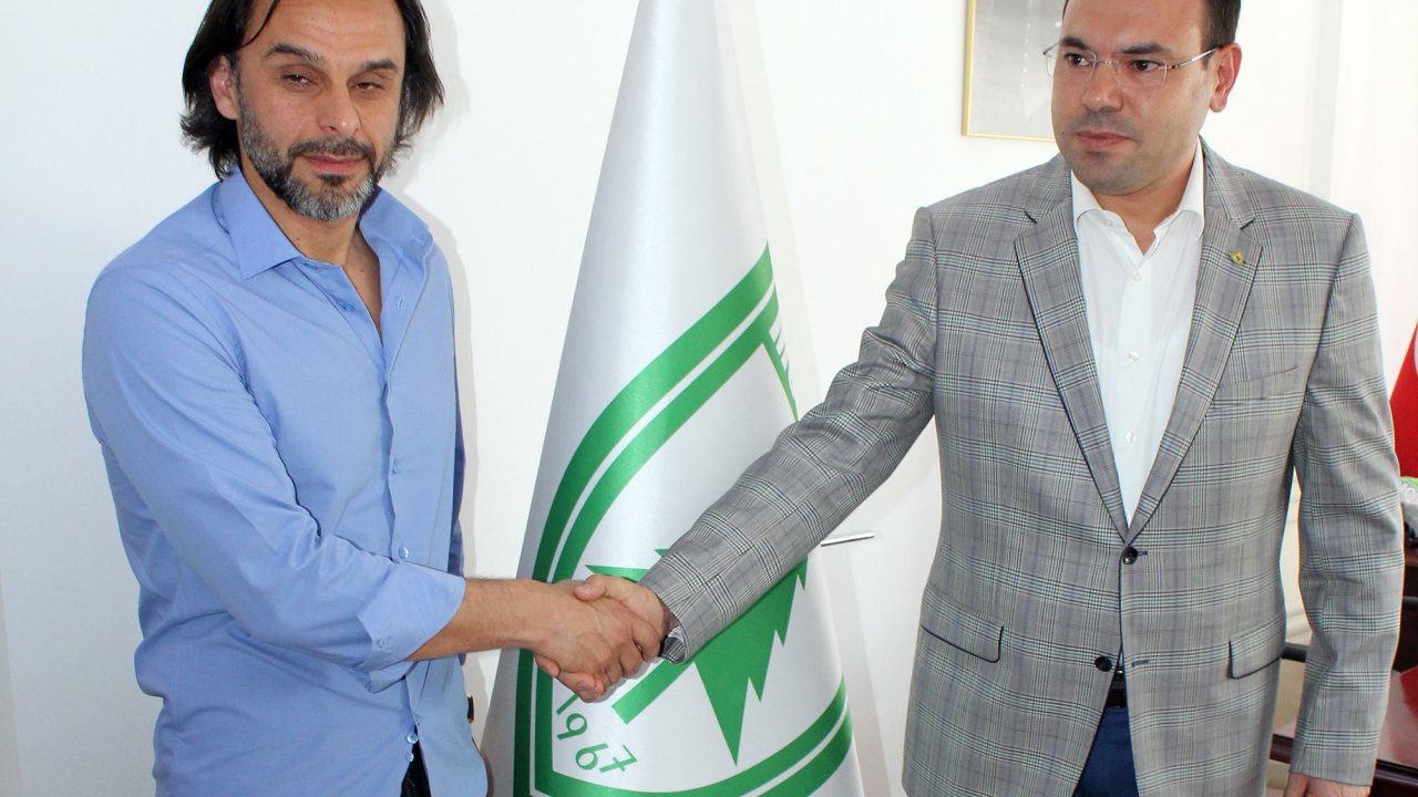 Muğlaspor'da yaprak dökümü