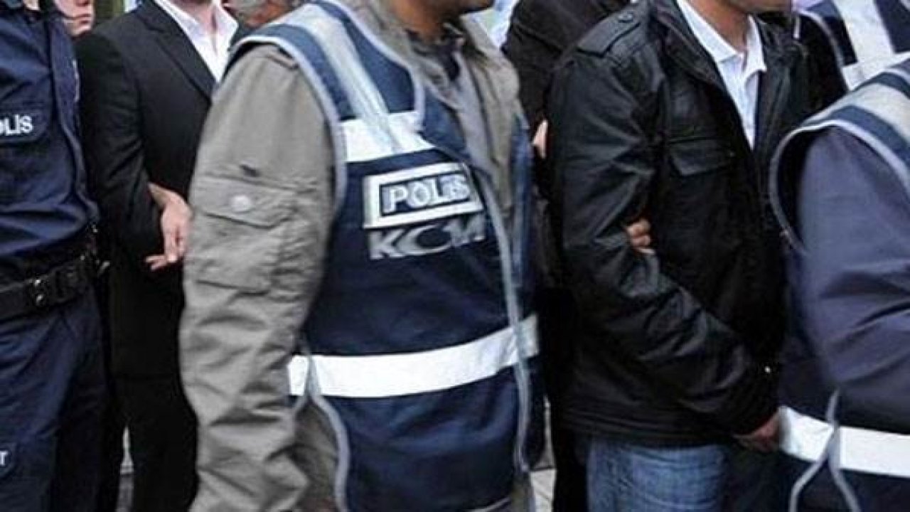 FETÖ'cü hakimler yakalandı