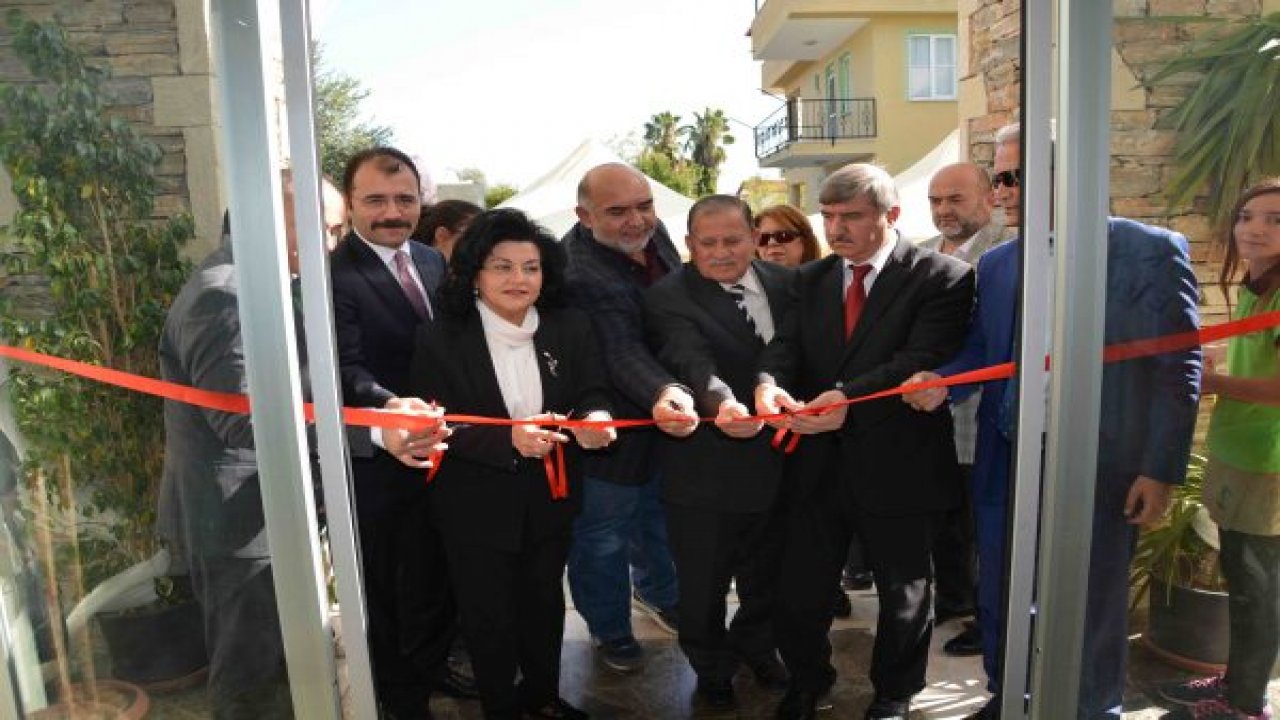 Civelek, okul açılışına katıldı